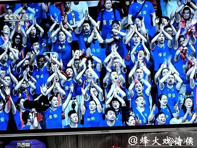 世界杯直播:全球网友热议实时更新 世界杯直播:全球网友热议实时更新